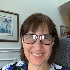 Meet your Posher, Andrea